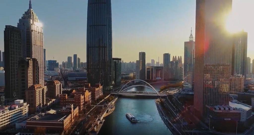 “劳动最美丽”best365英国在线体育官网劳动教育微视频《我是小小小工匠》